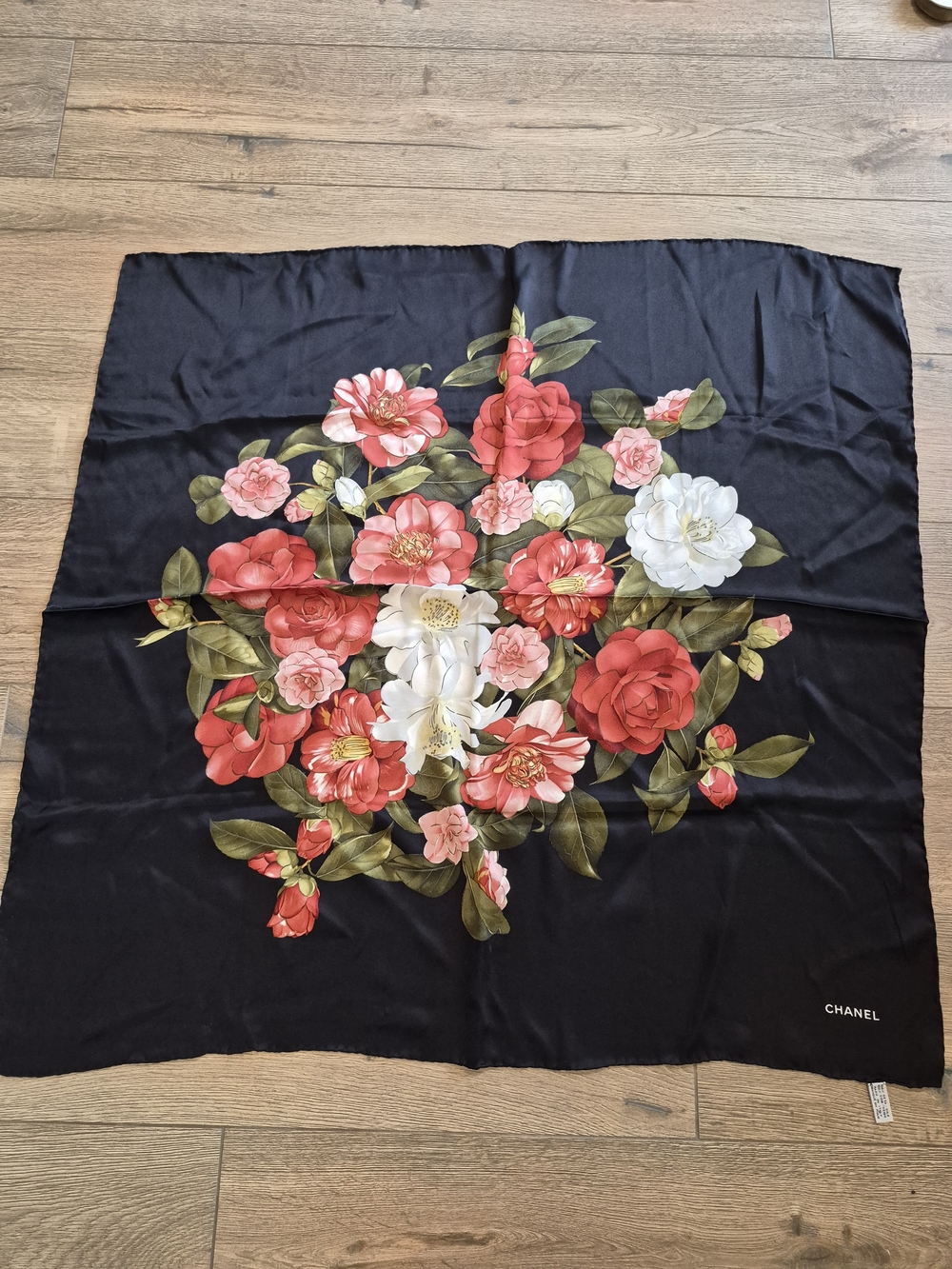 CHANEL Black  Scarf, Pink, Red & White Camellias, 33" 100% Silk.